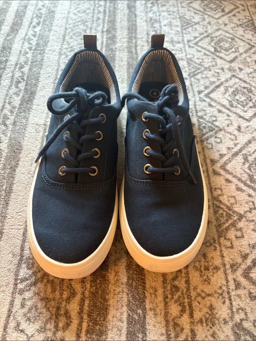 Cat & Jack Navy Canvas Low-Top Boy’s Sneakers